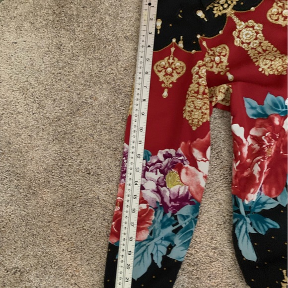 Chico's reversible button blouse.Tunic length.Chico's Size 2 (L/XL)Never worn. - Picture 6 of 9